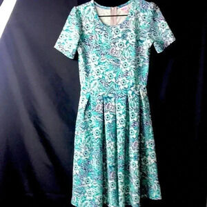 EUC LULAROE AMELIA DRESS‎ WO SZ SMALL. EUC POCKETS. PLEATED SKIRT CLEAN
